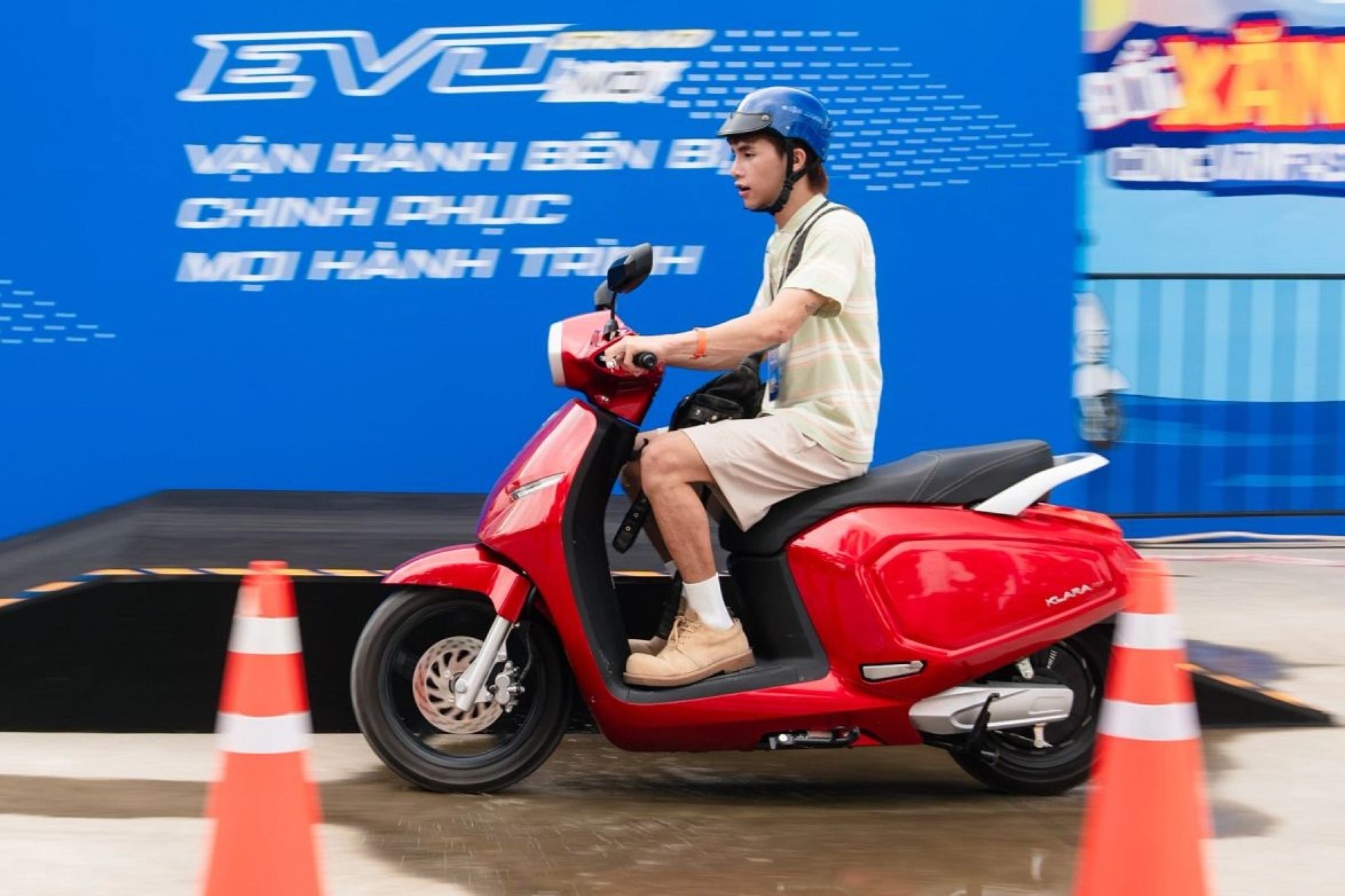 Chốt chọn VinFast Klara Neo, chủ xe Hà Nội khẳng định: “Thay đổi phương tiện, thay đổi cả lối sống”