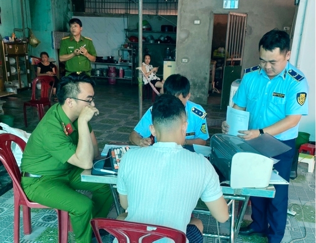 Nghệ An xử lý 16 vụ vi phạm hàng giả trên không gian mạng