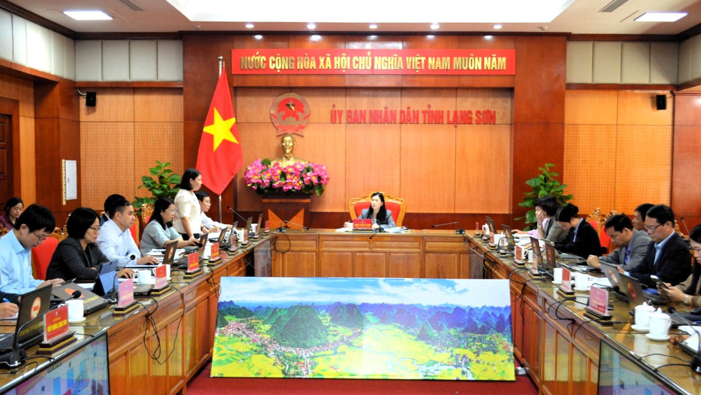 Lạng Sơn đẩy mạnh cải cách hành chính trong mô hình chính quyền hai cấp