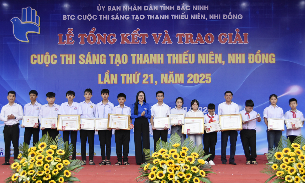Trao giải Cuộc thi Sáng tạo thanh thiếu niên, nhi đồng tỉnh Bắc Ninh lần thứ 21