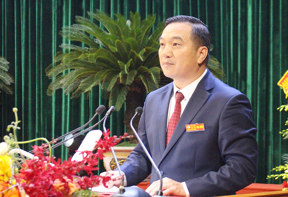 Đồng chí Nguyễn Hoàng Trung, Chủ tịch Hội Nông dân tỉnh phát biểu khai mạc Đại hội.