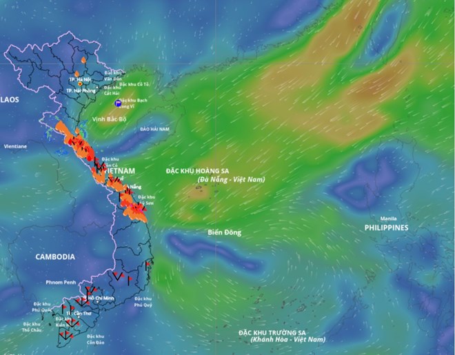 Vùng áp thấp xuất hiện trên Biển Đông, miền Trung mưa lớn trở lại