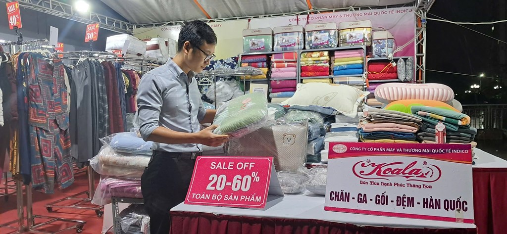 Hà Nội khai mạc “Ngày hội khuyến mại tháng 11” – Thúc đẩy tiêu dùng xanh và không tiền mặt