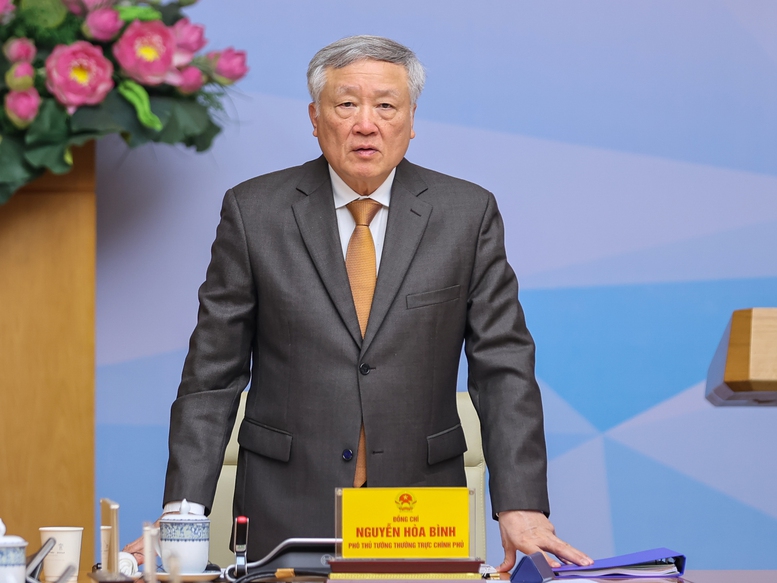 Phó Thủ tướng Thường trực Chính phủ Nguyễn Hoà Bình phát biểu - Ảnh: VGP/Nhật Bắc Phó Thủ tướng Thường trực Chính phủ Nguyễn Hoà Bình phát biểu - Ảnh: VGP/Nhật Bắc