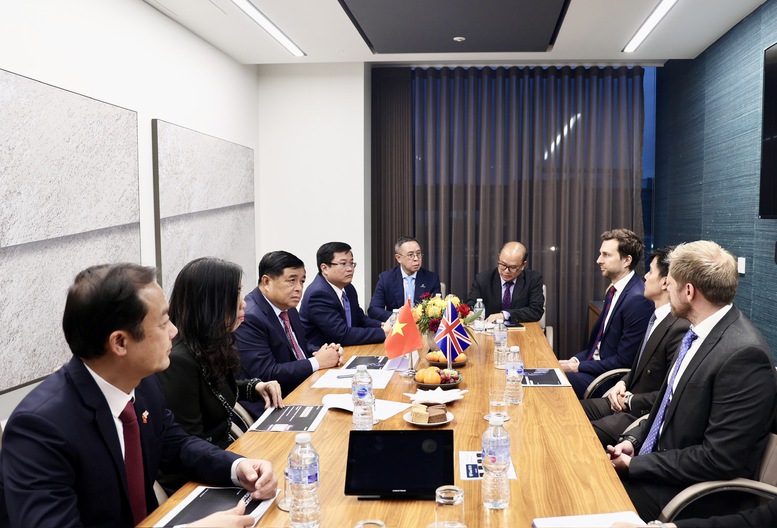 Tăng cường hợp tác với doanh nghiệp Anh về fintech, xác thực danh tính sinh trắc học và thiết kế công trình