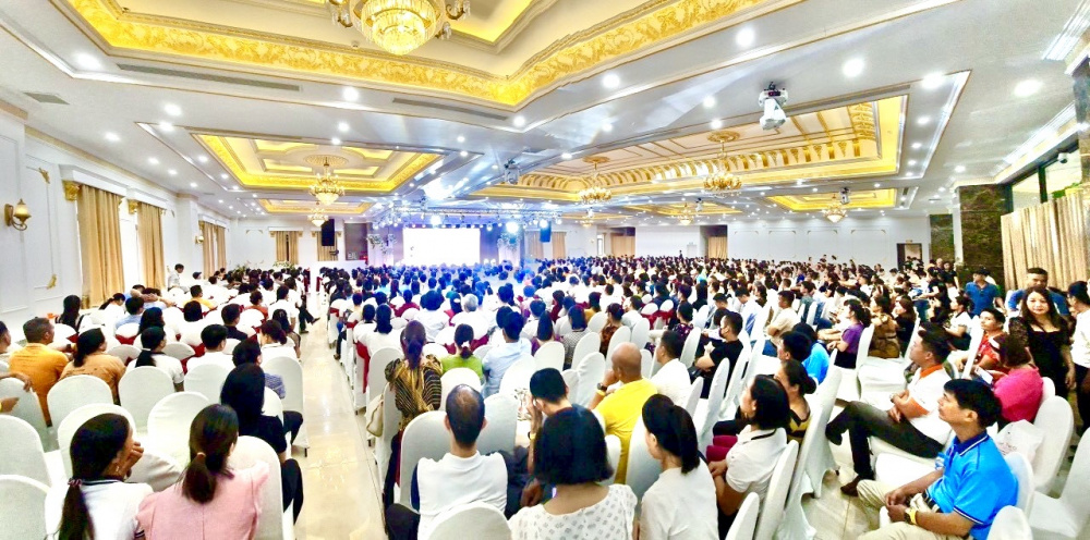 Trong 6 tháng đầu năm 2025, tổng số người tham gia hệ thống bán hàng đa cấp đạt khoảng hơn 630.000 người, giảm so với cùng kỳ năm 2024. Ảnh: KT Trong 6 tháng đầu năm 2025, tổng số người tham gia hệ thống bán hàng đa cấp đạt khoảng hơn 630.000 người, giảm so với cùng kỳ năm 2024. Ảnh: KT