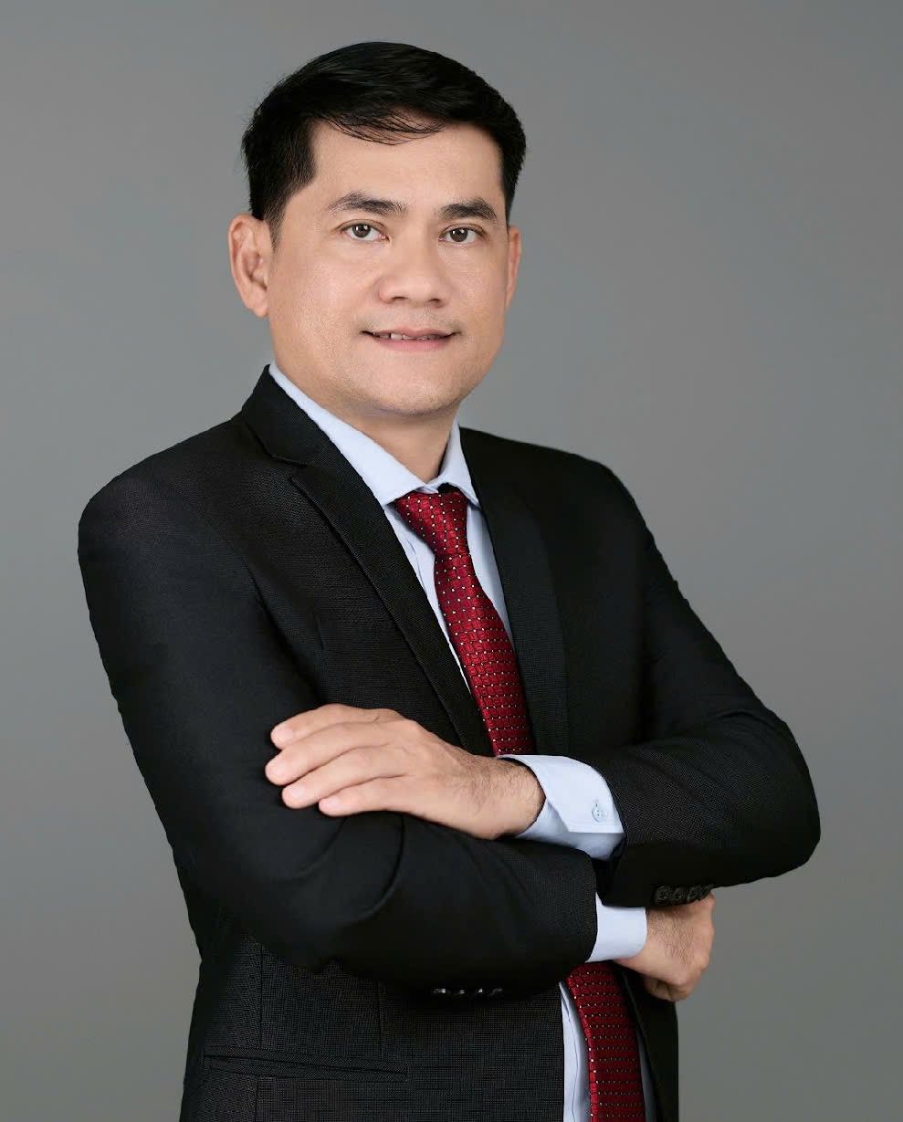 Luật sư Hồ Vương Quốc Sử, Giám đốc Điều hành tại LS Law Firm