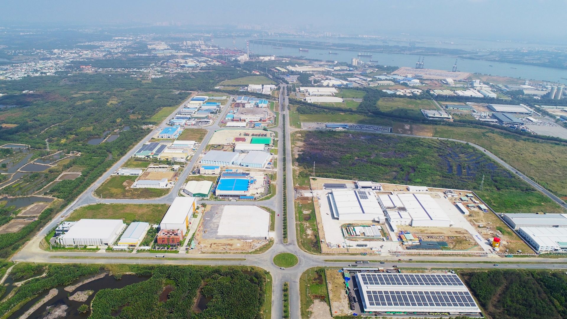 TP. HCM lên kế hoạch mở rộng thêm 6.800 ha đất công nghiệp trong 5 năm tới