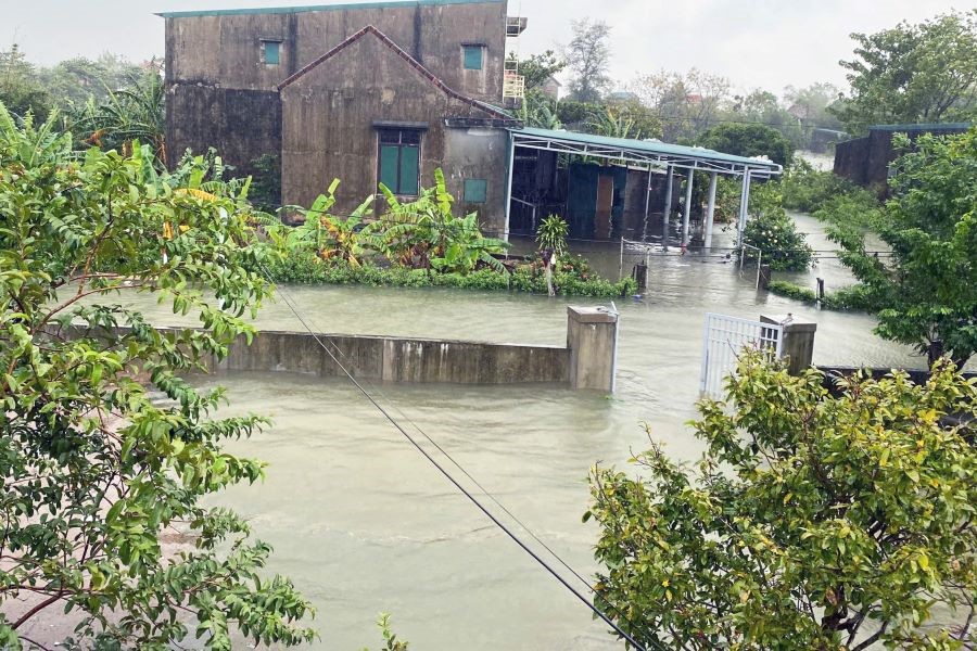 Hơn 1.800 hộ dân ở xã Ninh Châu bị ảnh hưởng do mưa lớn. Hơn 1.800 hộ dân ở xã Ninh Châu bị ảnh hưởng do mưa lớn.