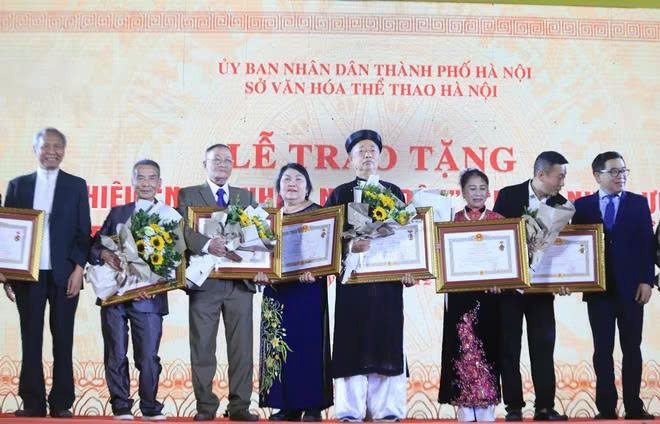 Hà Nội: Đề xuất hỗ trợ 40 triệu đồng/người khi được phong tặng Nghệ nhân nhân dân