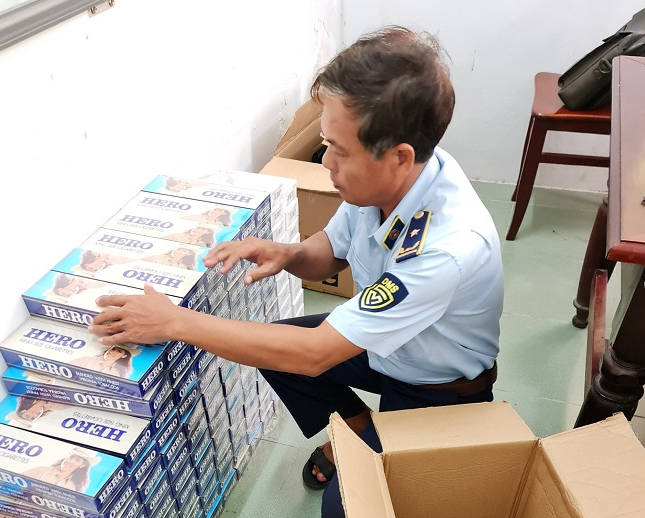 Tổng kết 10 năm công tác chống buôn lậu thuốc lá: An Giang và Cần Thơ lập chiến công lớn