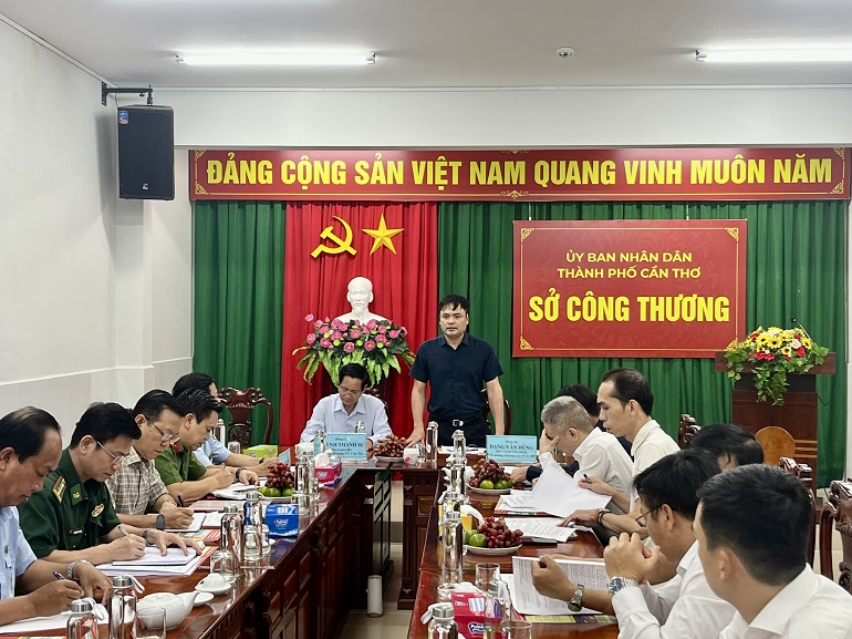 Đoàn công tác của Văn phòng thường trực Ban Chỉ đạo 389 quốc gia khảo sát, làm việc tại thành phố Cần Thơ và tỉnh An Giang Đoàn công tác của Văn phòng thường trực Ban Chỉ đạo 389 quốc gia khảo sát, làm việc tại thành phố Cần Thơ và tỉnh An Giang