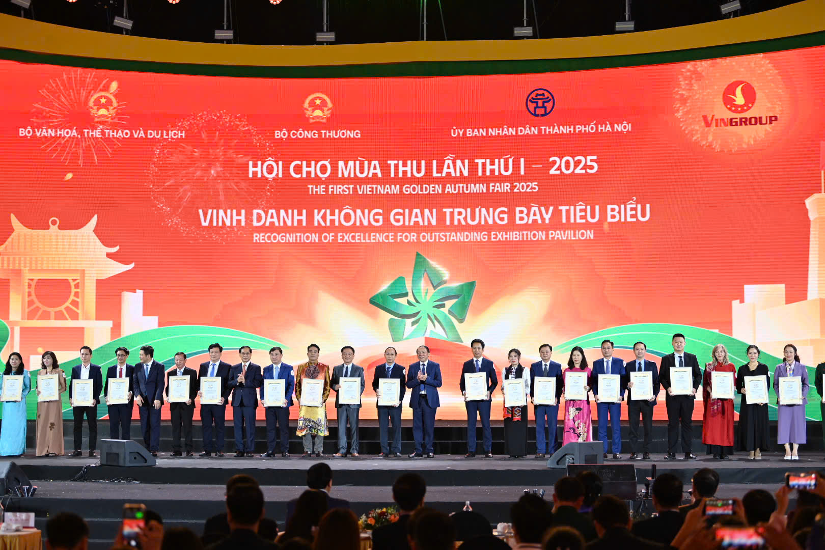 Thái Nguyên được vinh danh “Không gian trưng bày tiêu biểu” tại Hội chợ Mùa Thu năm 2025