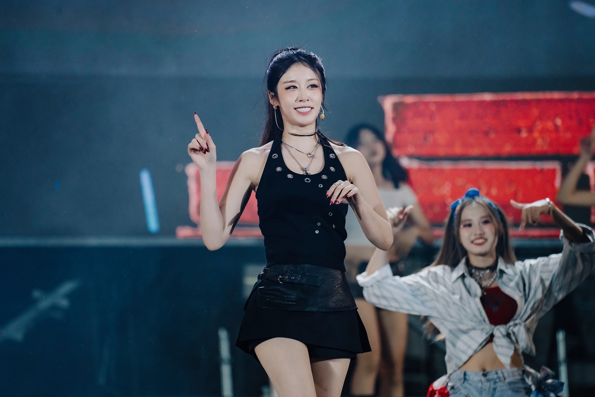 Nữ thần Kpop Jiyeon (T-Ara) lần đầu tiên biểu diễn tại Hải Phòng