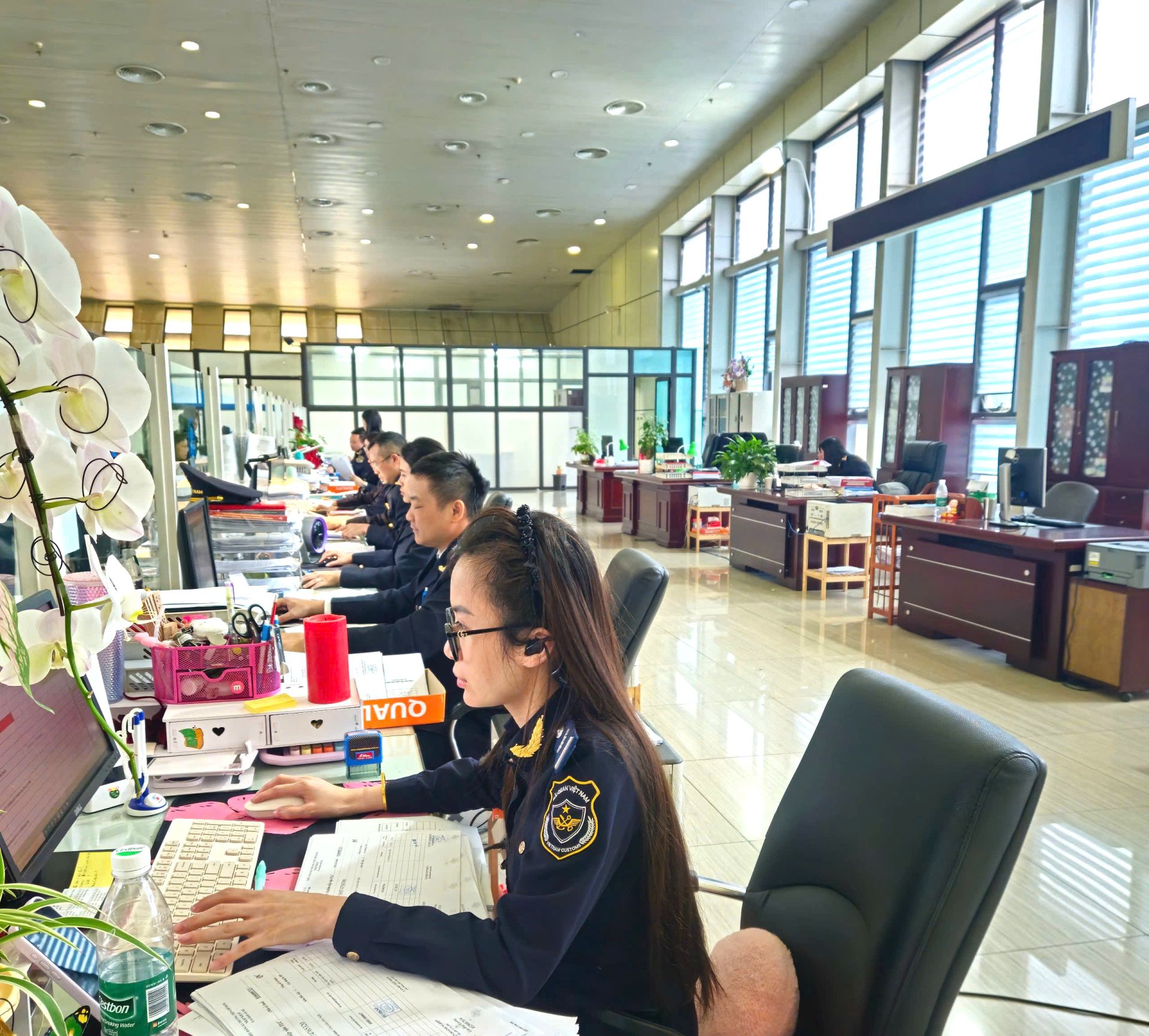 Hoạt động xuất nhập khẩu qua các cửa khẩu Lạng Sơn diễn ra thông suốt, ổn định