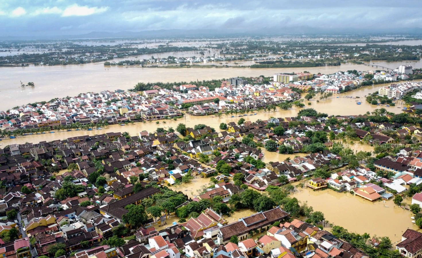 Ninh Bình trích 7 tỷ đồng hỗ trợ các địa phương khắc phục hậu quả thiên tai