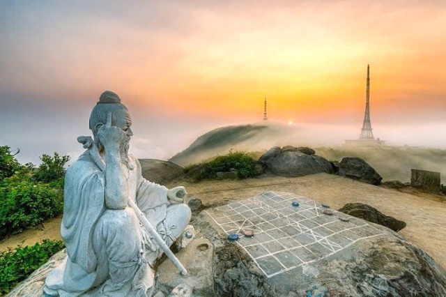 Đà Nẵng khuyến cáo người dân không lên đỉnh Bàn Cờ do nguy cơ sạt lở