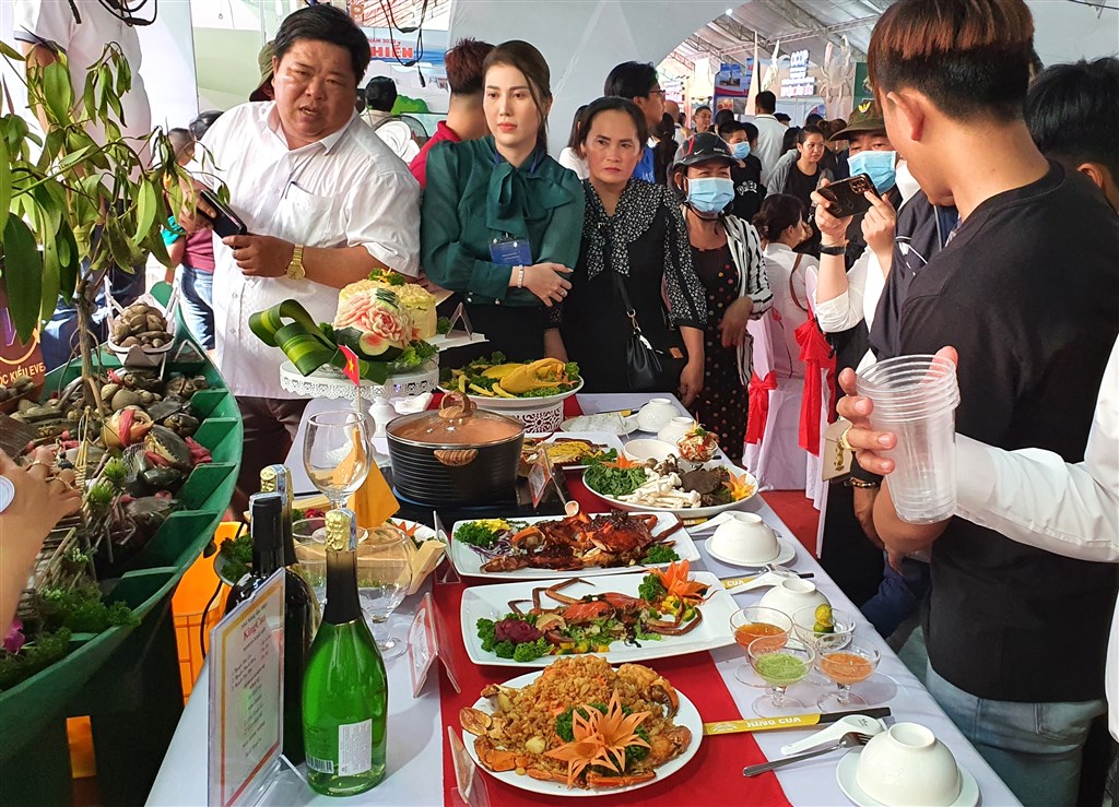 Chuỗi hoạt động tại ngày hội: “Cua Cà Mau: Hương rừng - Vị biển”