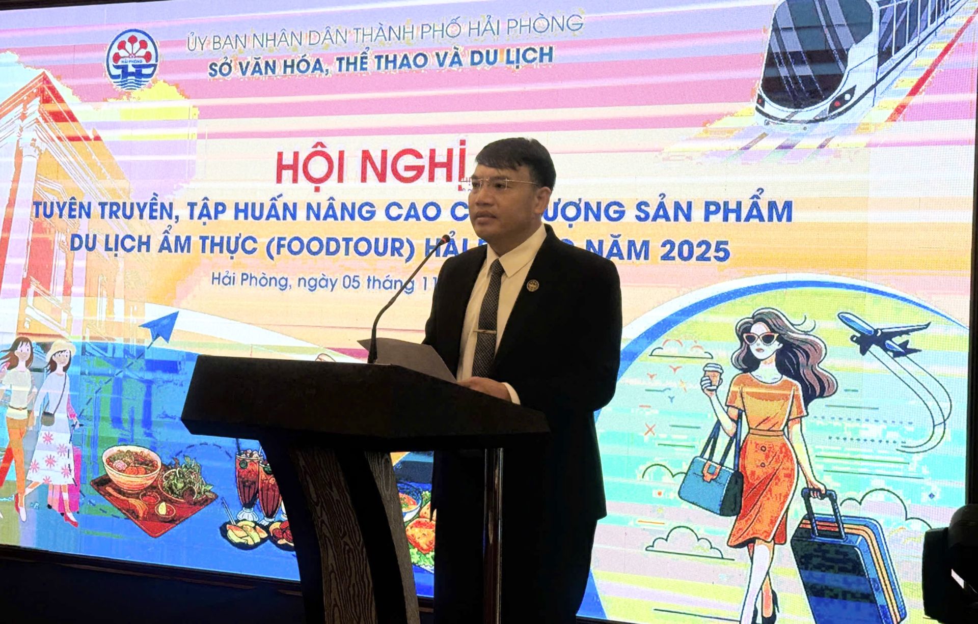 Ông Trần Văn Ngọc, PGĐ Sở VHTTDL Hải Phòng phát biểu tại Hội nghị. Ông Trần Văn Ngọc, PGĐ Sở VHTTDL Hải Phòng phát biểu tại Hội nghị.