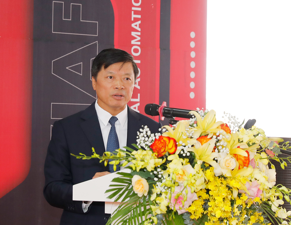 Đồng chí Đào Quang Khải phát biểu.