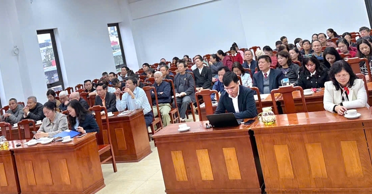 Các đại biểu dự Hội nghị