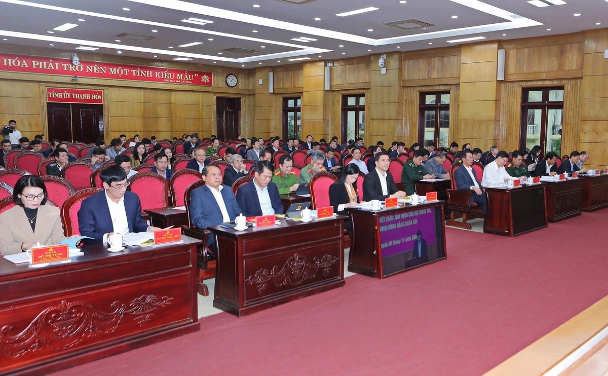 Các đại biểu tham dự hội nghị