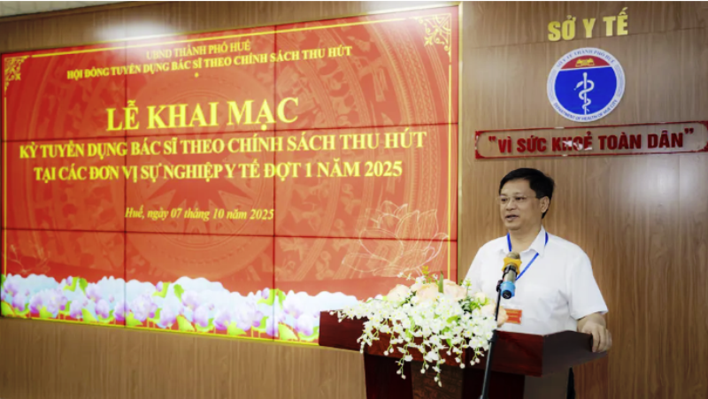 Huế: 3/12 bác sĩ ngoài địa phương được tuyển dụng theo chính sách thu hút năm 2025