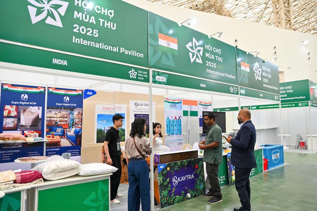 Gian hàng của các doanh nghiệp quốc tế Gian hàng của các doanh nghiệp quốc tế