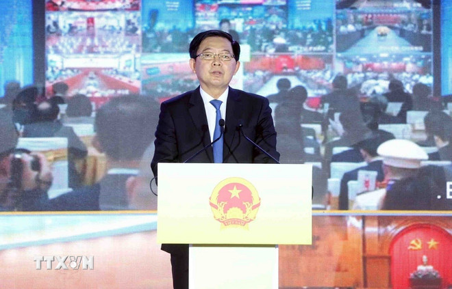 Phó Thủ tướng Hồ Quốc Dũng, Chủ tịch Hội đồng phối hợp phổ biến giáo dục pháp luật Trung ương, phát biểu khai mạc. (Ảnh: Phạm Kiên/TTXVN) Phó Thủ tướng Hồ Quốc Dũng, Chủ tịch Hội đồng phối hợp phổ biến giáo dục pháp luật Trung ương, phát biểu khai mạc. (Ảnh: Phạm Kiên/TTXVN)