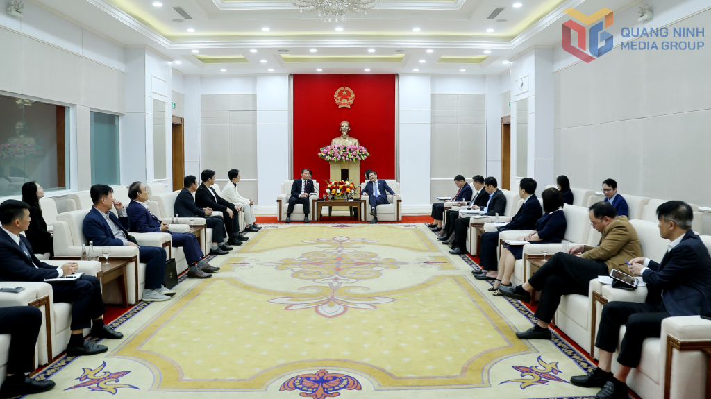 Chủ tịch UBND tỉnh Quảng Ninh tiếp Đoàn Hiệp hội doanh nghiệp Hàn Quốc tại Việt Nam