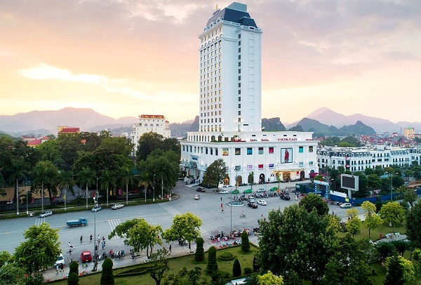 Kinh tế - xã hội Lạng Sơn tháng 10/2025: Ổn định sản xuất, thúc đẩy tăng trưởng thương mại và dịch vụ