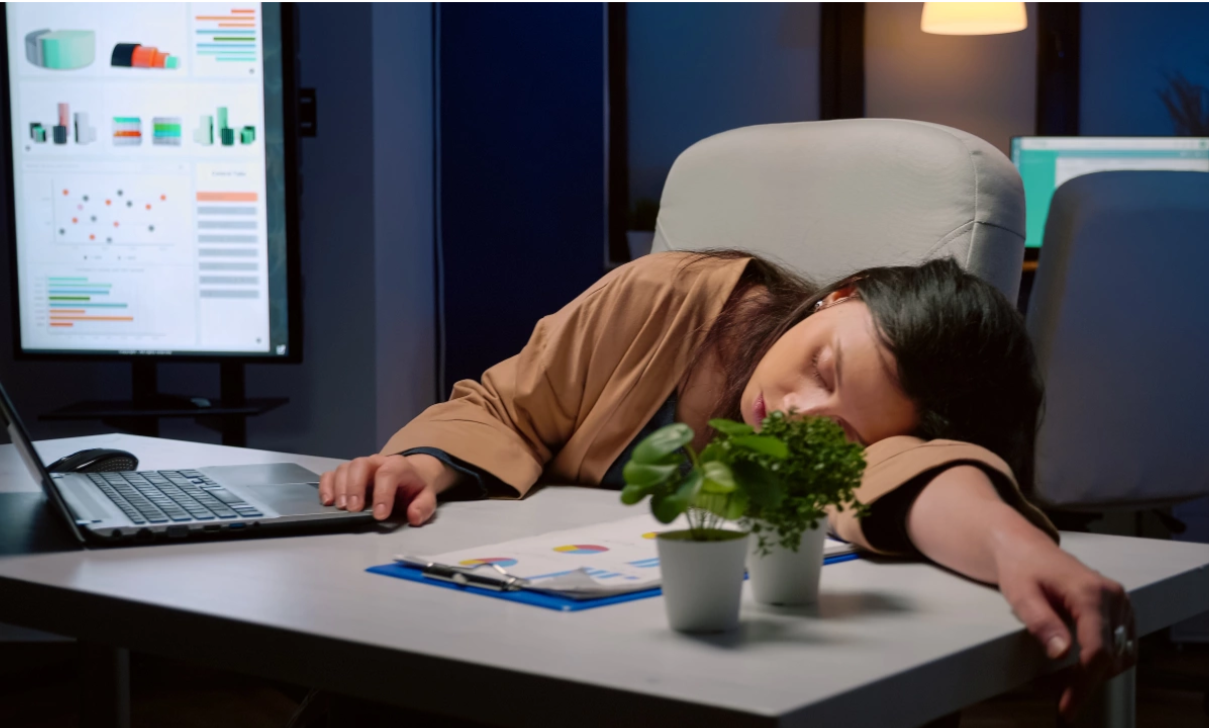 Lối sống kém lành mạnh góp phần làm tăng nguy cơ mắc u xơ tử cung