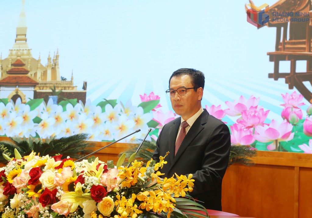 Ông Mạ-lay-thong Côm-ma-sít, Ủy viên dự khuyết Trung ương Đảng, Bộ trưởng Bộ Công Thương Lào, phát biểu bế mạc hội nghị. Ông Mạ-lay-thong Côm-ma-sít, Ủy viên dự khuyết Trung ương Đảng, Bộ trưởng Bộ Công Thương Lào, phát biểu bế mạc hội nghị.