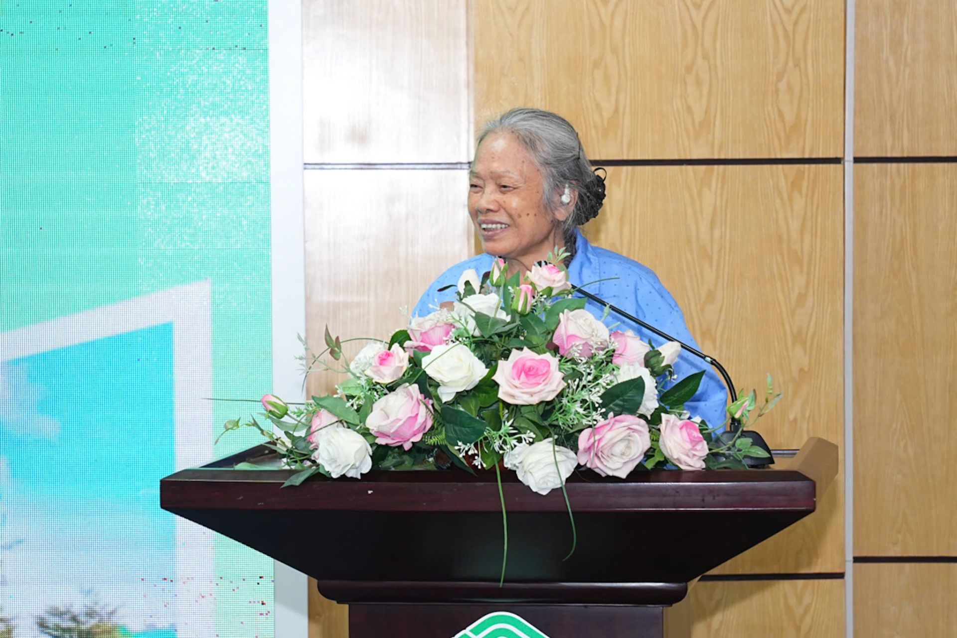 Người bệnh rất phấn khởi khi được tham gia chương trình.