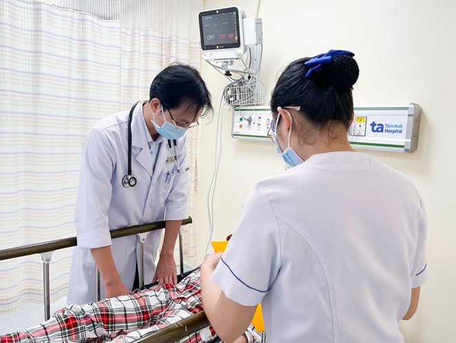 Số ca ngộ độc bánh mì ở TP. HCM tăng lên 162