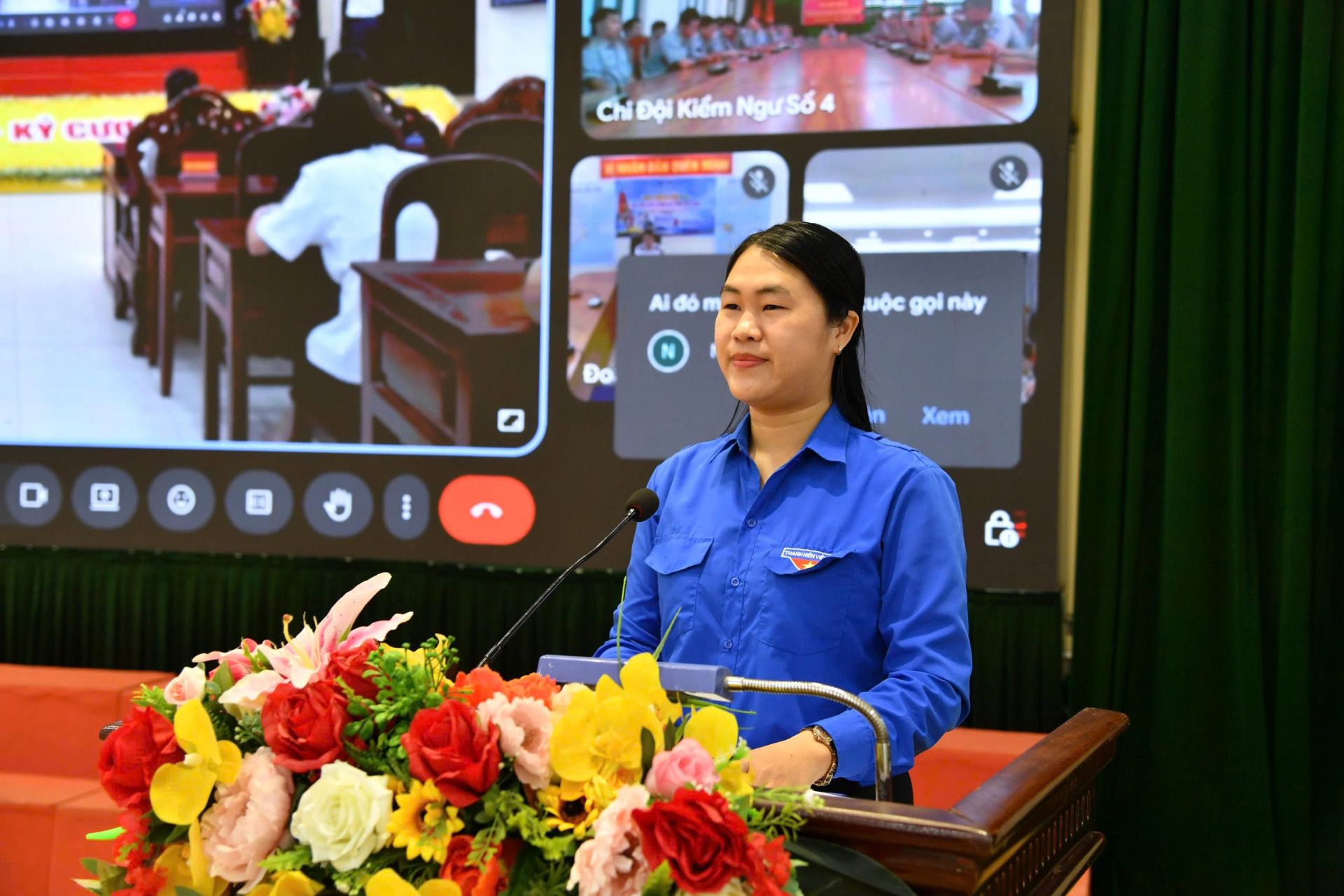 Phó Chủ tịch Ủy ban MTTQ Việt Nam phường Phước Thắng Hoàng Kiều Oanh phát biểu tại lễ phát động