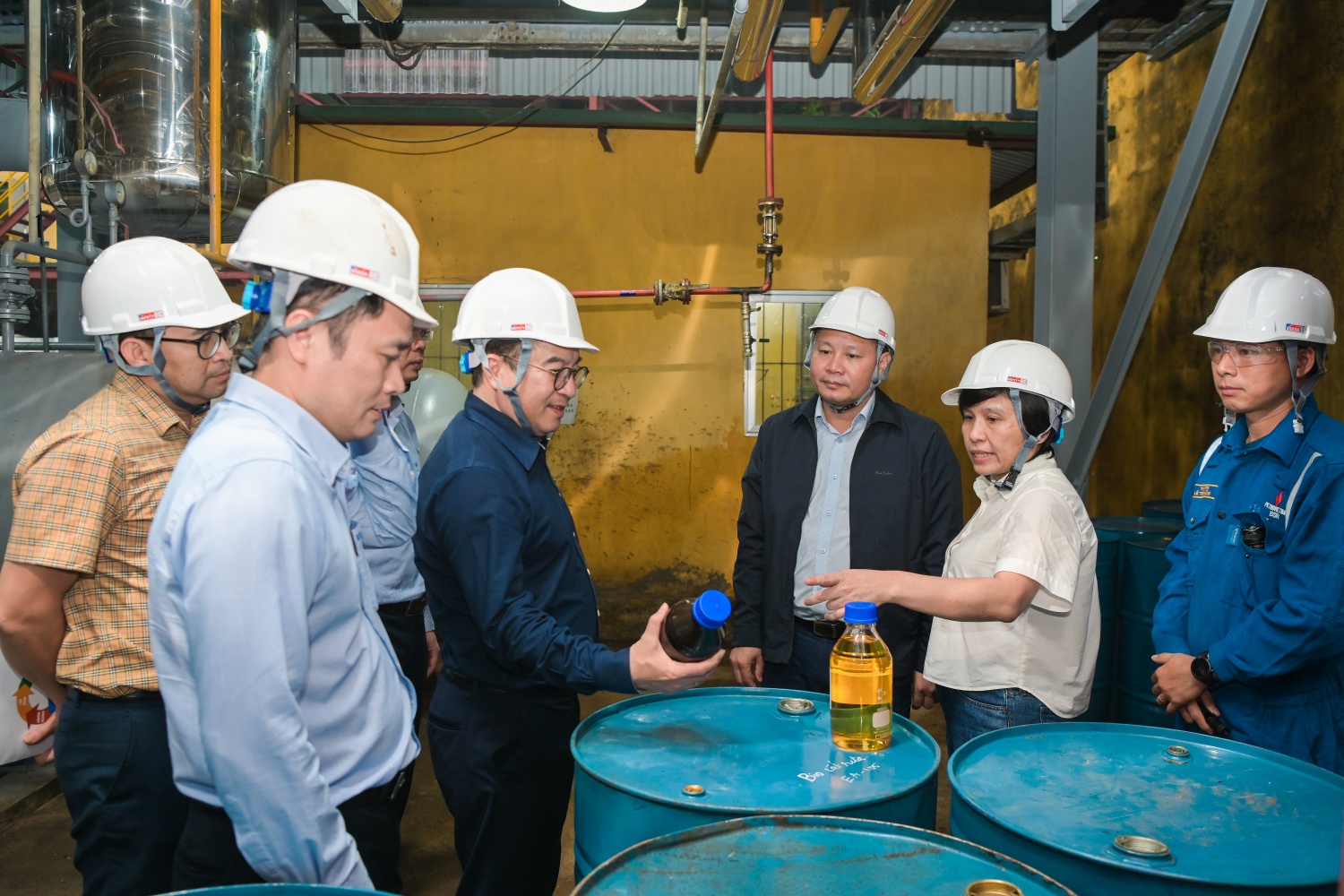 Lọc hóa dầu Bình Sơn đẩy nhanh tiến độ nghiên cứu nhiên liệu dầu diesel sinh học