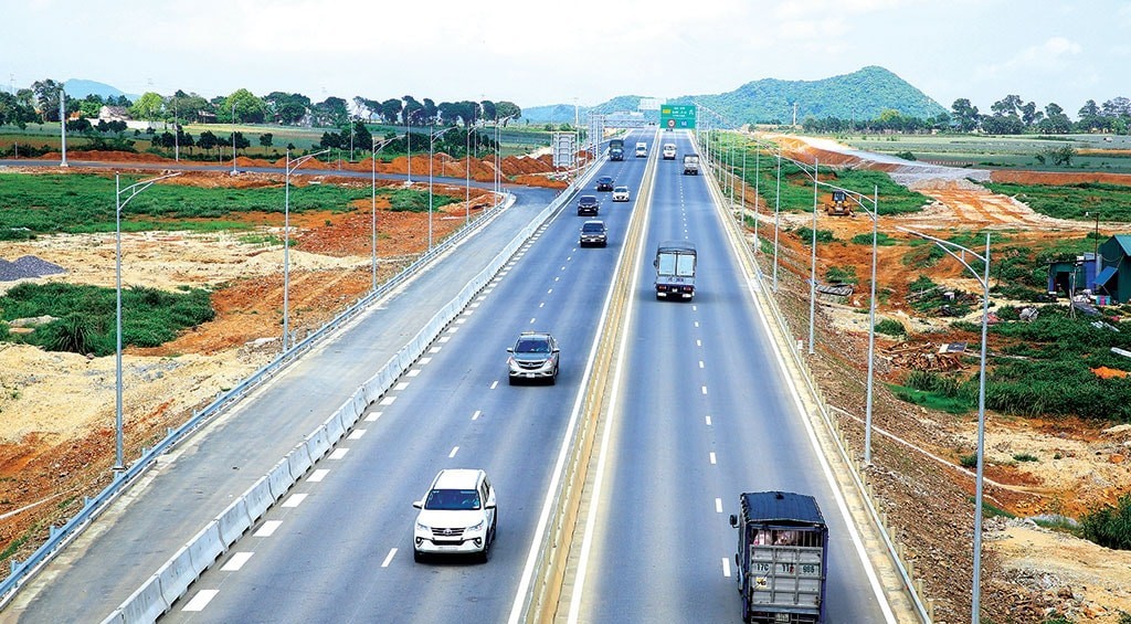 Ninh Bình quyết liệt đẩy mạnh giải ngân vốn đầu tư công năm 2025