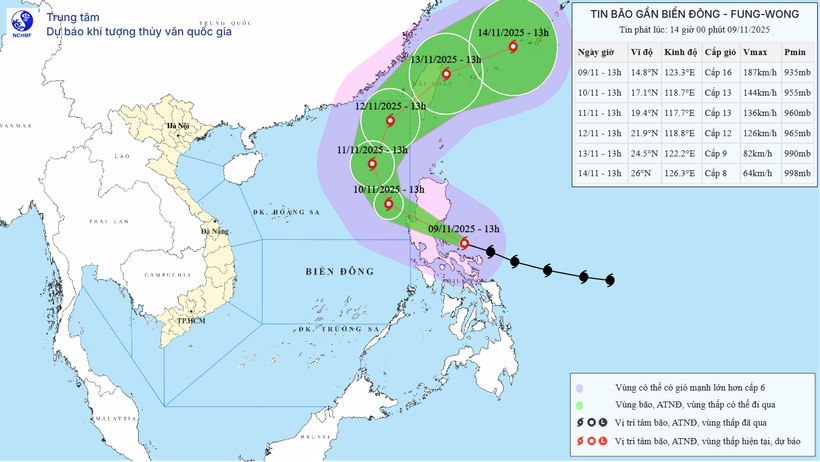 Bão Fung-wong mạnh cấp 16 tiến vào Biển Đông, gió giật trên 200 km/giờ