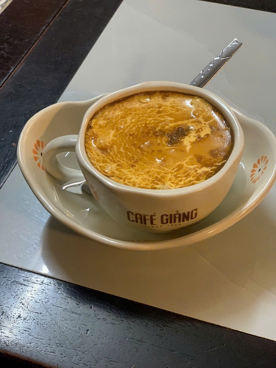 Cà Phê Trứng: Bí mật ngọt ngào từ Hà Nội xưa