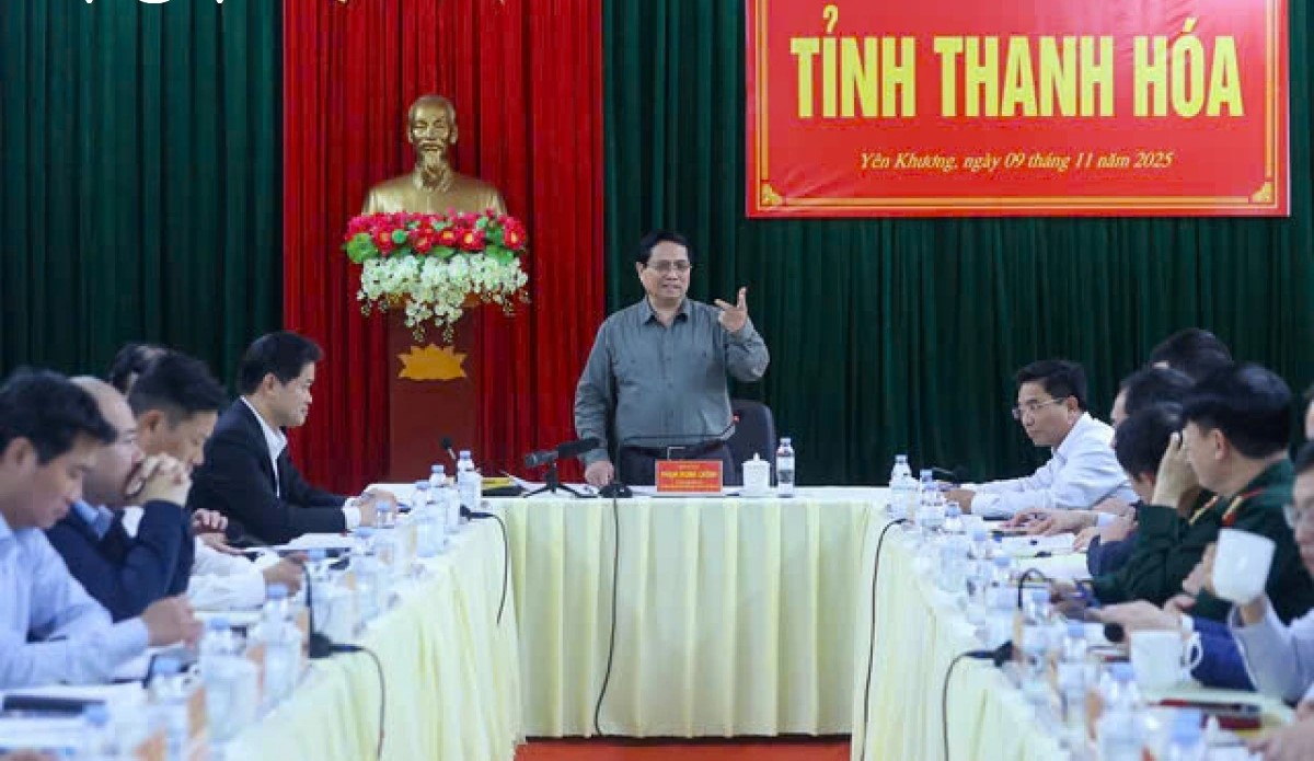 Toàn cảnh buổi làm việc của Thủ tướng với lãnh đạo chủ chốt tỉnh Thanh Hóa