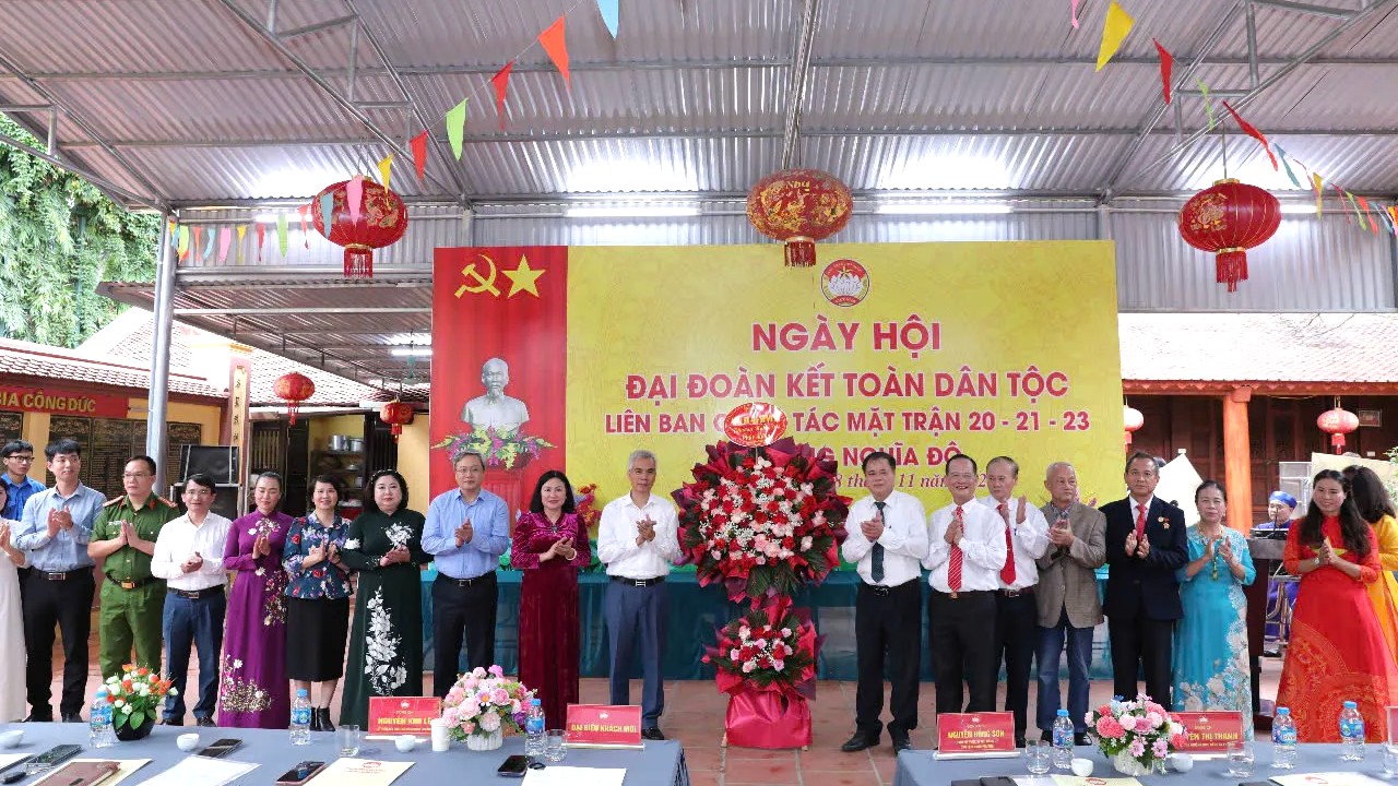 Phường Nghĩa Đô: Gắn kết cộng đồng từ Ngày hội Đại đoàn kết