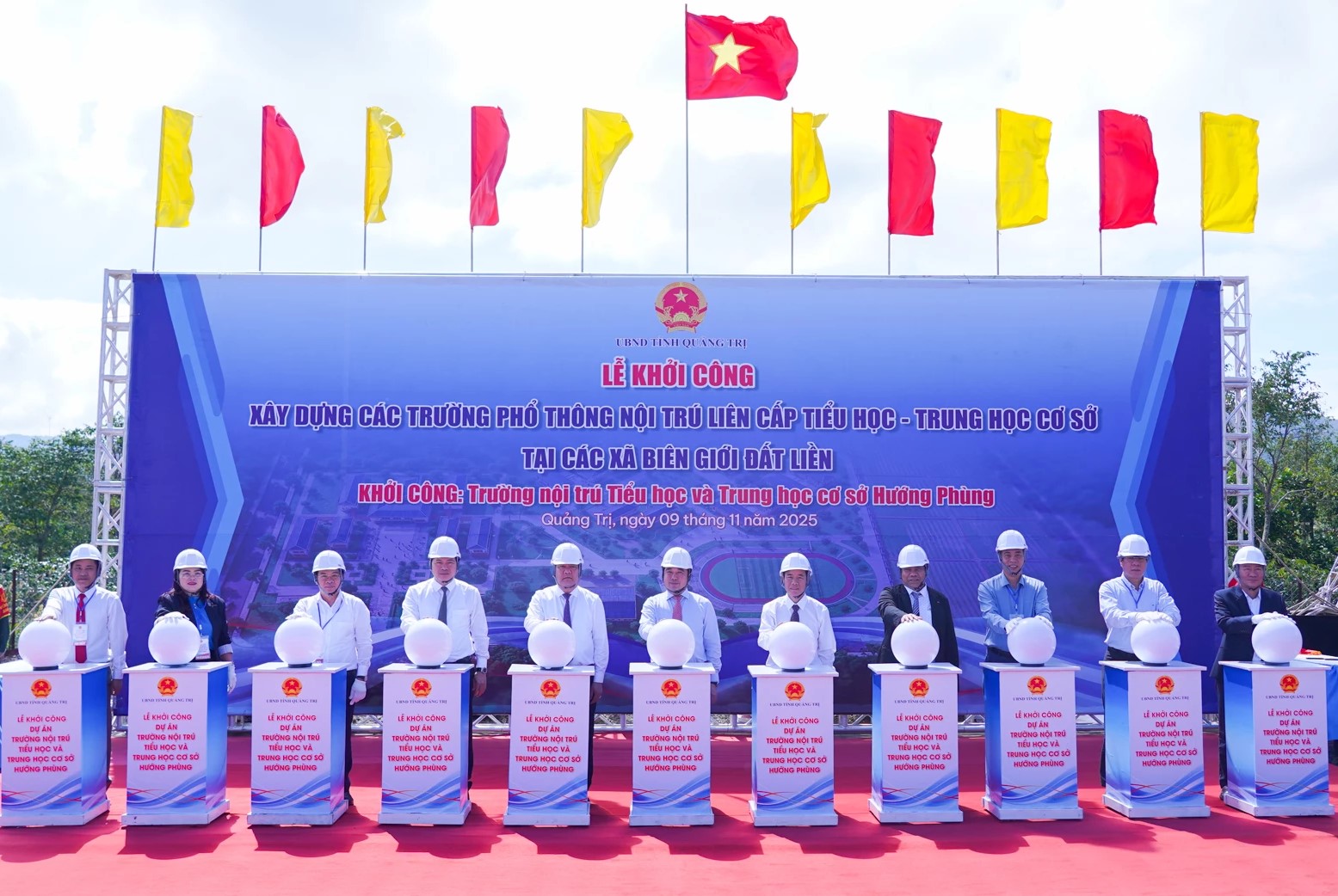 Quảng Trị khởi công xây dựng Trường nội trú Tiểu học và THCS Hướng Phùng