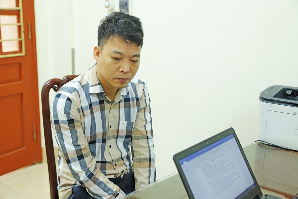 Đối tượng Phan Văn Khiến.