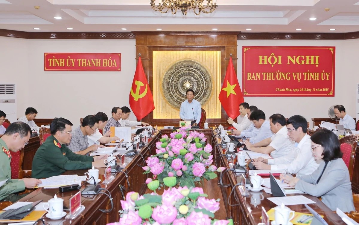 Ban Thường vụ Tỉnh ủy Thanh Hóa thảo luận, cho ý kiến về quy chế làm việc của Ban Chấp hành Đảng bộ tỉnh