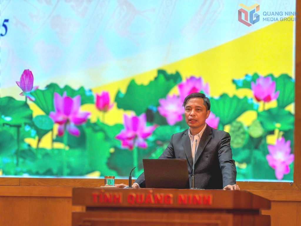 Ông Vũ Văn Diện, Phó Chủ tịch Thường trực UBND tỉnh Quảng Ninh phát biểu chào mừng tại hội nghị.