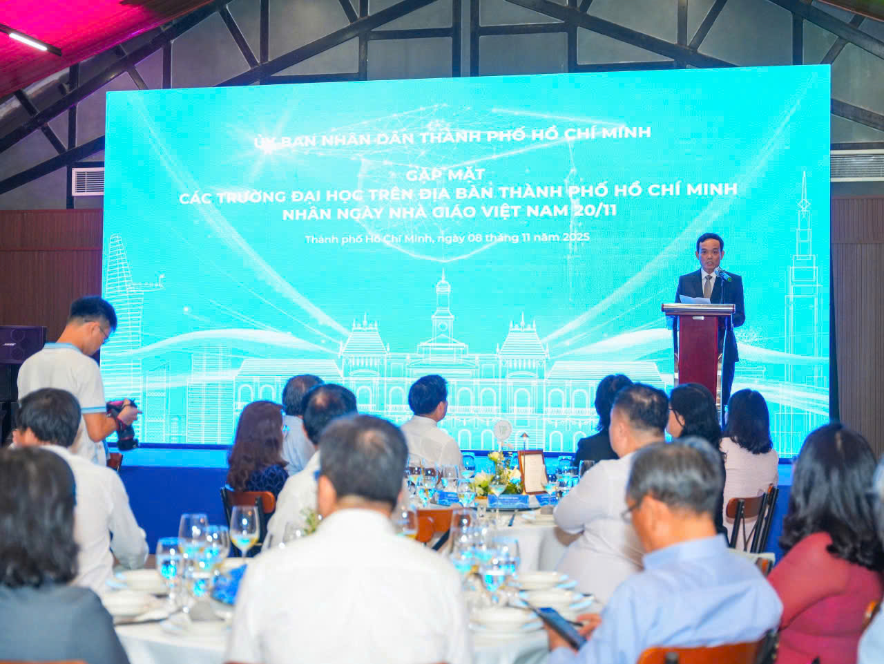 TP. HCM ưu tiên đất dôi dư để phát triển giáo dục, y tế