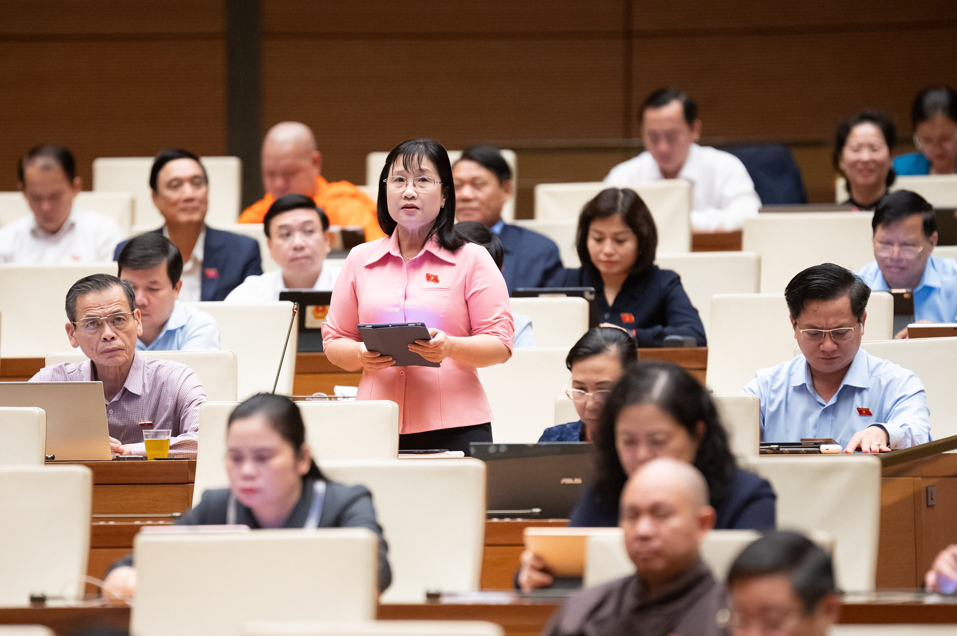 Đại biểu Nguyễn Hoàng Uyên. Ảnh: Quốc hội Đại biểu Nguyễn Hoàng Uyên. Ảnh: Quốc hội