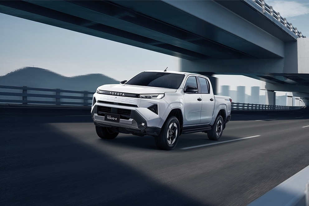 Toyota chính thức giới thiệu Hilux thế hệ thứ 9 hoàn toàn mới