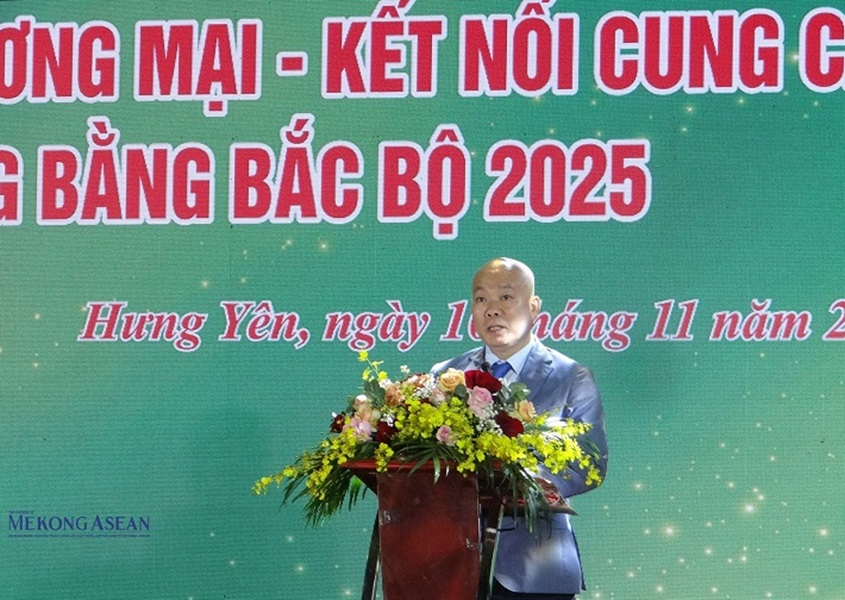 Ông Vũ Bá Phú, Cục trưởng Cục Xúc tiến thương mại phát biểu tại buổi khai mạc.